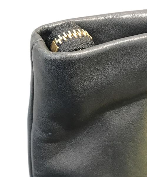 TORY BURCH（トリーバーチ）TORY BURCH (トリーバーチ) Bombe Fold‐Over Clutch Bag　 ネイビーの古着・服飾アイテム