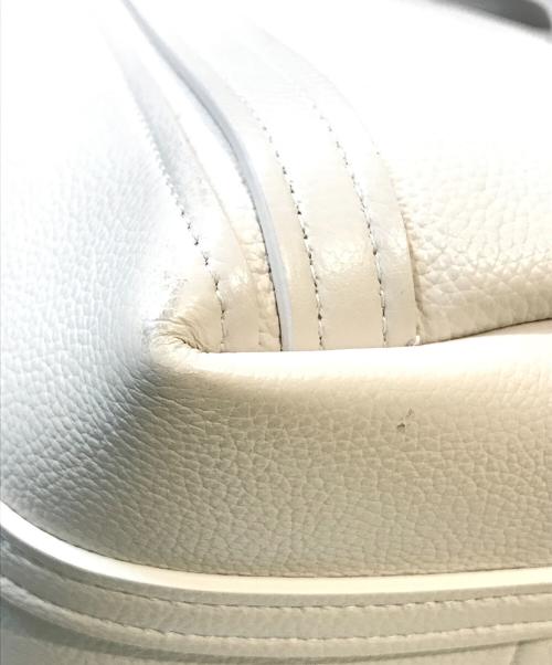 BALENCIAGA（バレンシアガ）BALENCIAGA (バレンシアガ) EVERYDAY 2.0 スモール ハンドバッグ　672791 アイボリーの古着・服飾アイテム