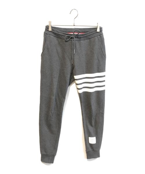 THOM BROWNE. NEW YORK（トムブラウン ニューヨーク）THOM BROWNE. NEW YORK (トムブラウン ニューヨーク) クラシック ループバック 4BAR スウェットパンツ　MJQ008H-00535-025 グレーの古着・服飾アイテム