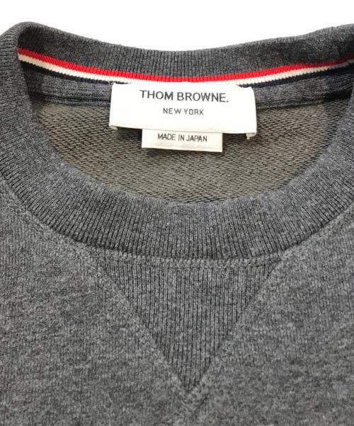 Thom Browne（トムブラウン）Thom Browne (トムブラウン) クラシック ループバック4BAR スウェットシャツ　MJ021H-00535-025 グレー サイズ:3の古着・服飾アイテム