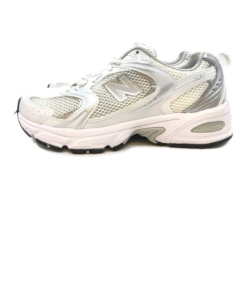 NEW BALANCE（ニューバランス）NEW BALANCE (ニューバランス) ローカットスニーカー　MR530EMA ホワイト サイズ:22.5の古着・服飾アイテム
