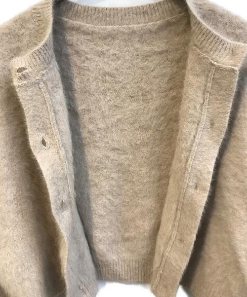 COLLAGE GALLARDAGALANTE（コラージュ ガリャルダガランテ）COLLAGE GALLARDAGALANTE (コラージュ ガリャルダガランテ) ショート丈ニットカーディガン　CLZ1032205A0011 ベージュ サイズ:Freeの古着・服飾アイテム