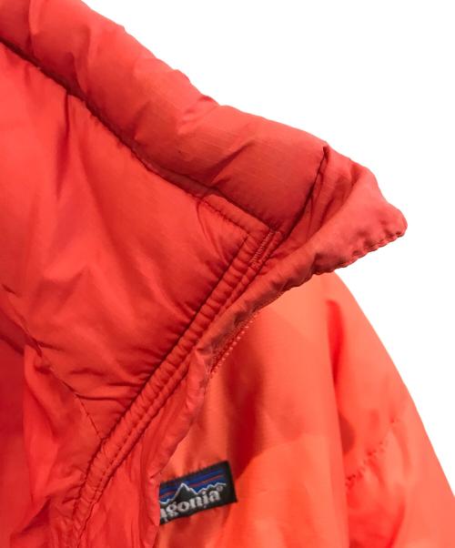 Patagonia（パタゴニア）Patagonia (パタゴニア) マイクロパフフーディ　84030FA オレンジ サイズ:Sの古着・服飾アイテム