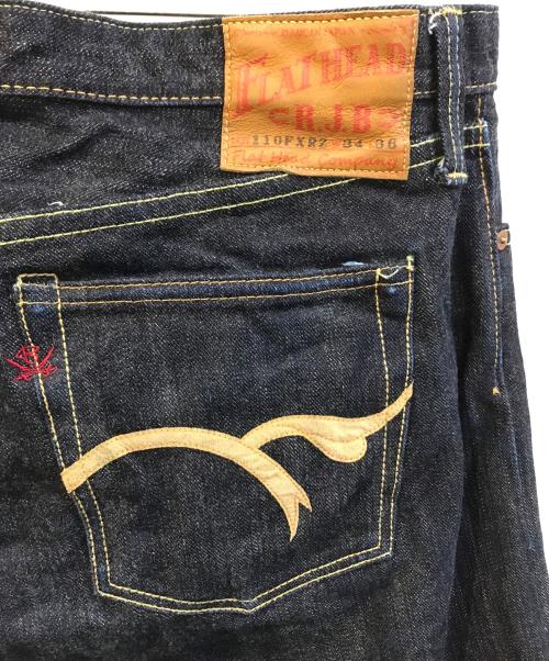 FLAT HEAD（フラット ヘッド）FLAT HEAD (フラット ヘッド) R.J.B (アールジェイビー) 14ozセルビッチデニムパンツ　110FXRZ インディゴ サイズ:W34の古着・服飾アイテム
