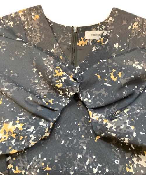 MIESROHE（ミースロエ）MIESROHE (ミースロエ) ボリューム袖ワンピ ブラック サイズ:Freeの古着・服飾アイテム
