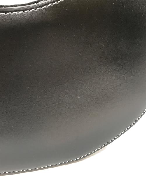 STAUD（スタウド）STAUD (スタウド) Mini Moon Crescent Bag ブラックの古着・服飾アイテム