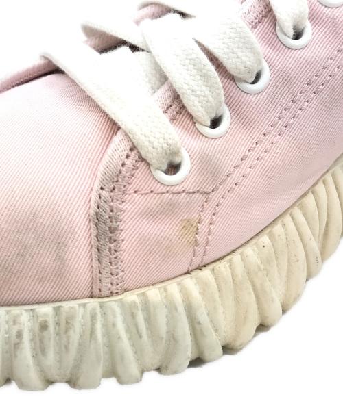 MIU MIU（ミュウミュウ）MIU MIU (ミュウミュウ) ローカットスニーカー ピンク サイズ:35の古着・服飾アイテム