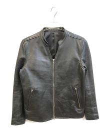 NO ID.（ノーアイディー）の古着「カウレザーVネックシングルライダースJKT　849030-681L」｜ブラック