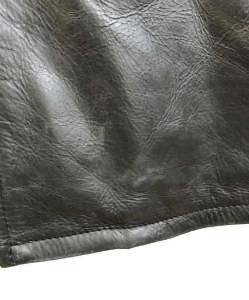 NO ID.（ノーアイディー）NO ID. (ノーアイディー) カウレザーVネックシングルライダースJKT　849030-681L ブラック サイズ:2の古着・服飾アイテム