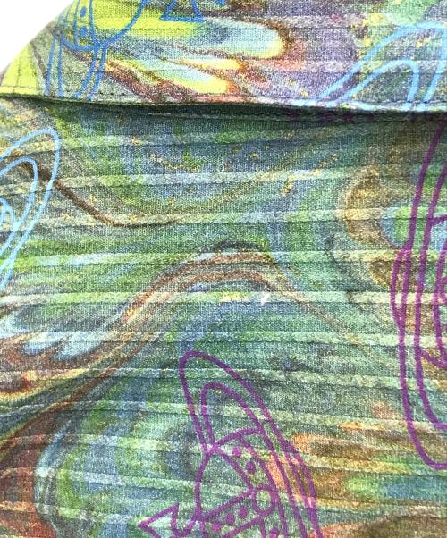 Vivienne Westwood（ヴィヴィアンウエストウッド）Vivienne Westwood (ヴィヴィアンウエストウッド) オーブ刺繍総柄シャツ　139216 24015 グリーン サイズ:46の古着・服飾アイテム