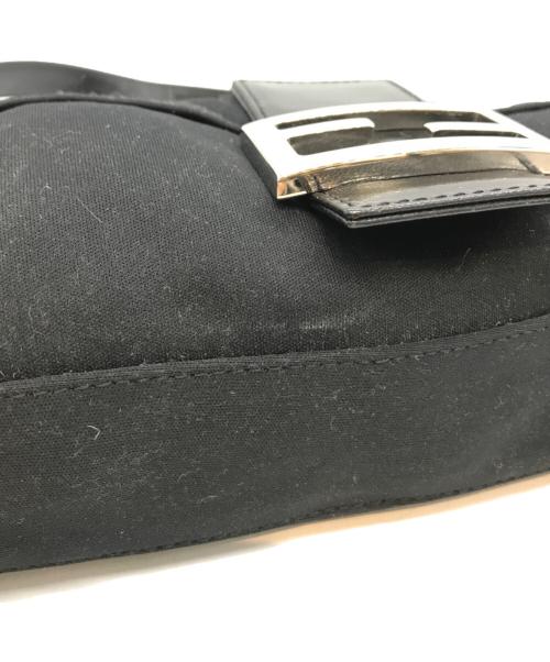 FENDI（フェンディ）FENDI (フェンディ) マンマバケットハンドバッグ　2321.26424.008　マンマバケット ブラックの古着・服飾アイテム