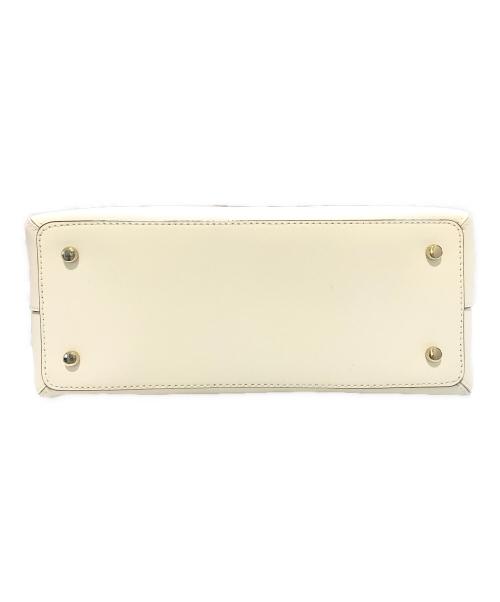 Kate Spade（ケイトスペード）Kate Spade (ケイトスペード) ショルダーバッグ　PXRU4471 ホワイトの古着・服飾アイテム