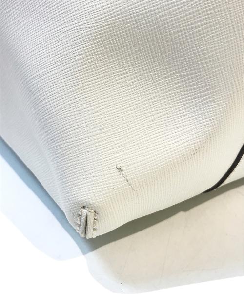 Kate Spade（ケイトスペード）Kate Spade (ケイトスペード) ショルダーバッグ　PXRU4471 ホワイトの古着・服飾アイテム