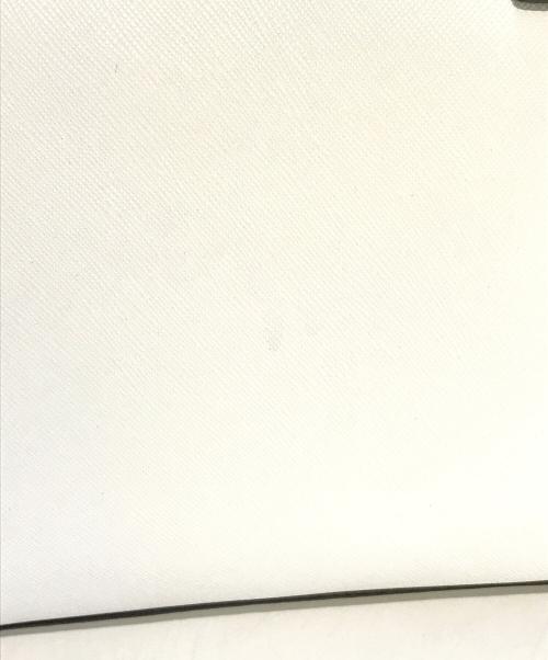 Kate Spade（ケイトスペード）Kate Spade (ケイトスペード) ショルダーバッグ　PXRU4471 ホワイトの古着・服飾アイテム