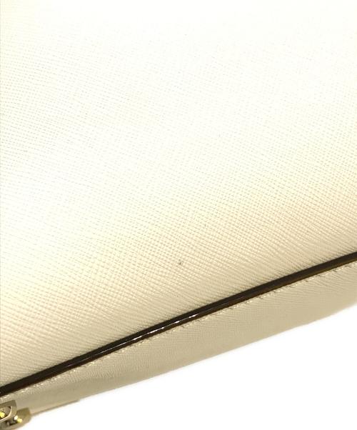 Kate Spade（ケイトスペード）Kate Spade (ケイトスペード) ショルダーバッグ　PXRU4471 ホワイトの古着・服飾アイテム