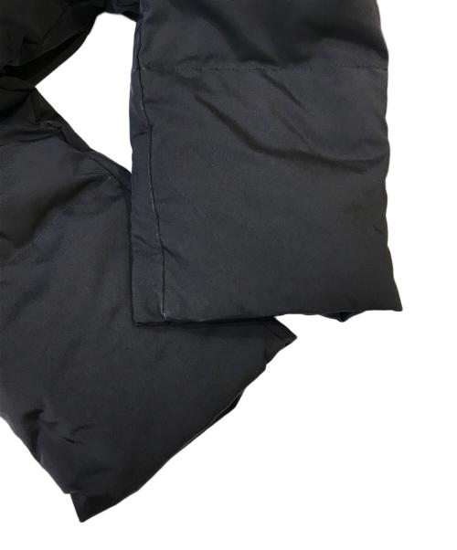 FRAMeWORK（フレームワーク）FRAMeWORK (フレームワーク) フードダウン　18020220107040 ブラック サイズ:40の古着・服飾アイテム