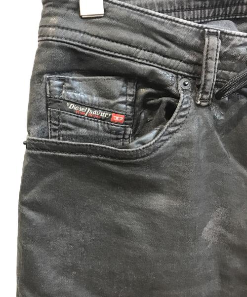 DIESEL（ディーゼル）DIESEL (ディーゼル) コーティングパンツ ブラック サイズ:71cm(W28)の古着・服飾アイテム