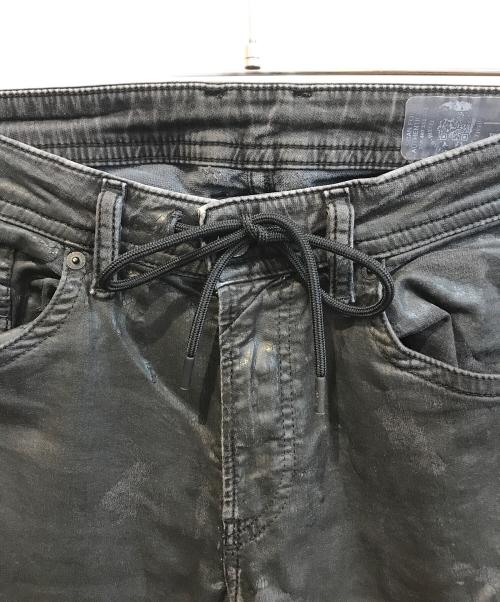 DIESEL（ディーゼル）DIESEL (ディーゼル) コーティングパンツ ブラック サイズ:71cm(W28)の古着・服飾アイテム