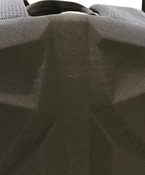 THE NORTH FACE（ザ ノース フェイス）THE NORTH FACE (ザ ノース フェイス) Shuttle DAYPACK Slim　NM81603 グレーの古着・服飾アイテム