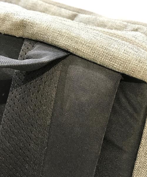 THE NORTH FACE（ザ ノース フェイス）THE NORTH FACE (ザ ノース フェイス) Shuttle DAYPACK Slim　NM81603 グレーの古着・服飾アイテム