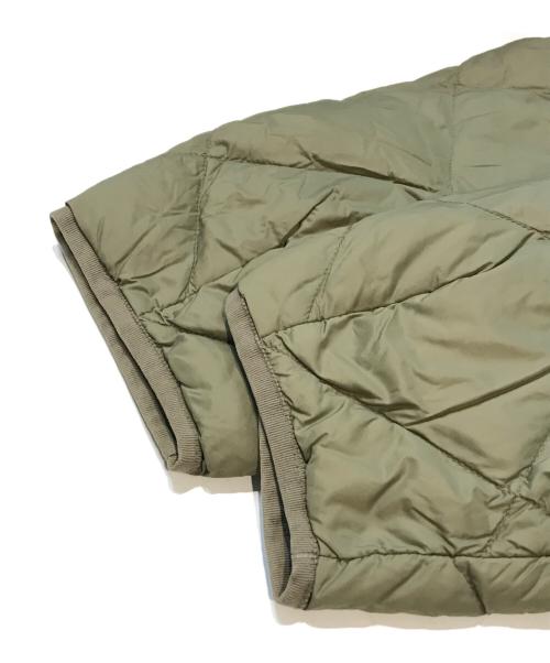URBAN RESEARCH DOORS（アーバンリサーチドアーズ）URBAN RESEARCH DOORS (アーバンリサーチドアーズ) ライトダウンキルトコート グリーン サイズ:Mの古着・服飾アイテム