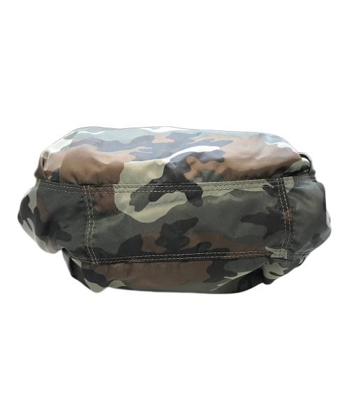 TUTUMU（ツツム）tutumu (ツツム) カモフラージュ柄バルーントートバッグ グリーンの古着・服飾アイテム