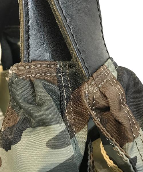 TUTUMU（ツツム）tutumu (ツツム) カモフラージュ柄バルーントートバッグ グリーンの古着・服飾アイテム