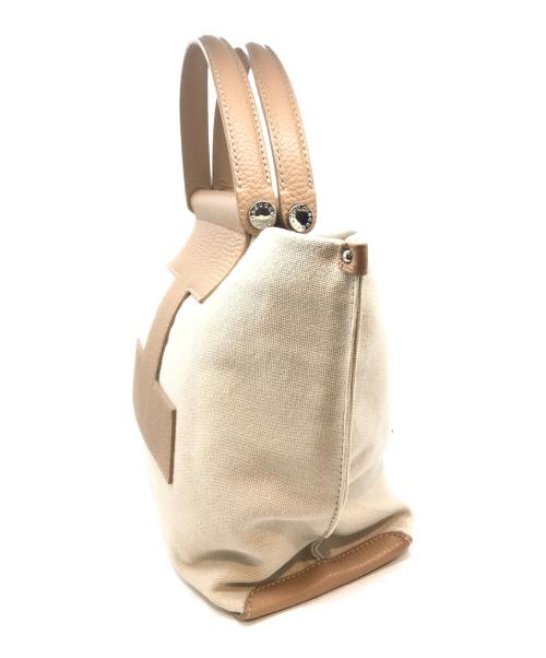 IACUCCI（イアクッチ）IACUCCI (イアクッチ) 2WAYショルダーバッグ ベージュの古着・服飾アイテム