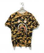 A BATHING APEア ベイシング エイプ）の古着「Camo Shark Tee 001CSF301007X」｜ベージュ