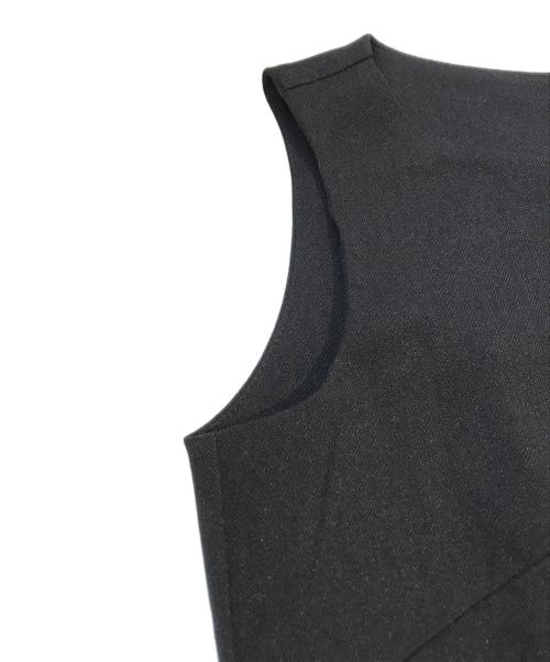 Snidel（スナイデル）Snidel (スナイデル) ケープセットタイトドレス　SWFO234145 ブラック サイズ:Ｍ 未使用品の古着・服飾アイテム