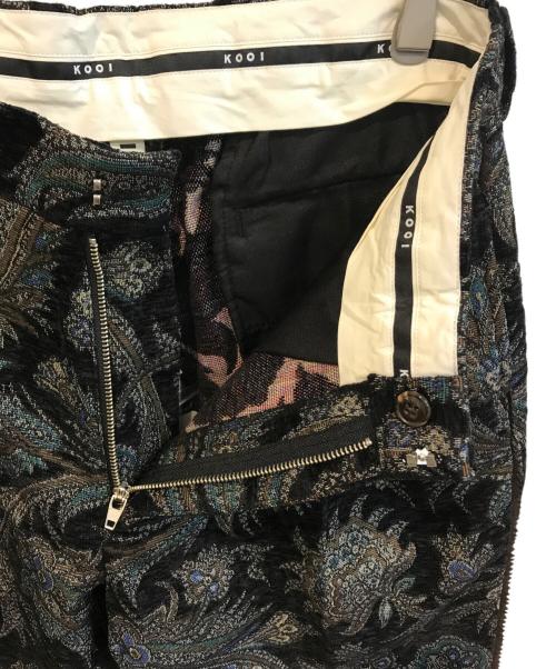 kooi（コーイ）KOOI (コーイ) ペイズリー柄タックパンツ　22KO-AW12 ブラック サイズ:2の古着・服飾アイテム