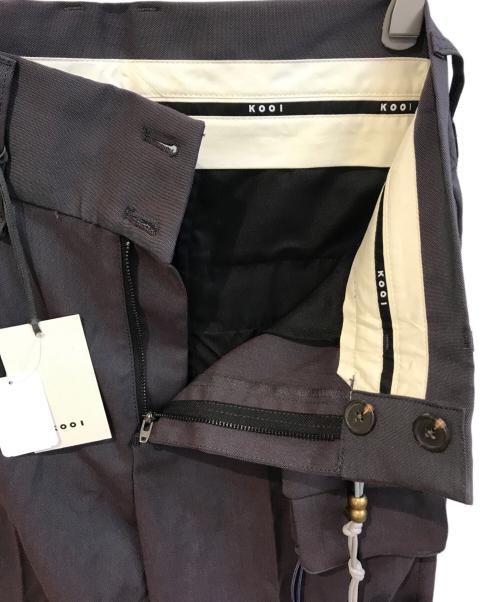 kooi（コーイ）KOOI (コーイ) CHAMBRAY DOUBLE WAIST PANTS　24KO-AW22 グレー サイズ:2の古着・服飾アイテム