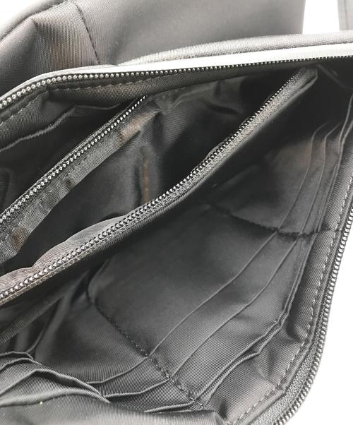 Cote&Ciel（コートエシエル）Cote&Ciel (コートエシエル) Loki Sleek Nylon Bag ブラックの古着・服飾アイテム