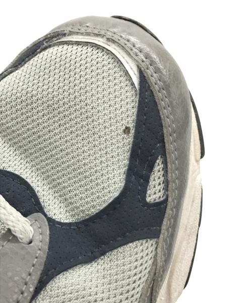 NEW BALANCE（ニューバランス）NEW BALANCE (ニューバランス) 990 V3 ローカットスニーカー グレー サイズ:28の古着・服飾アイテム