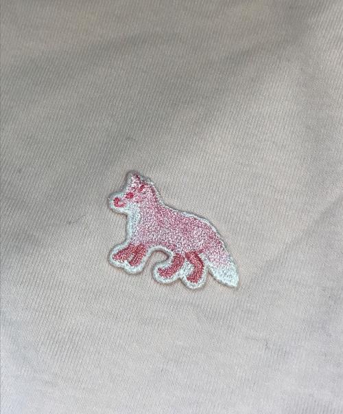 maison kitsune（メゾンキツネ）MAISON KITSUNE (メゾンキツネ) ベイビーフォックスパッチ ピンク サイズ:Mの古着・服飾アイテム