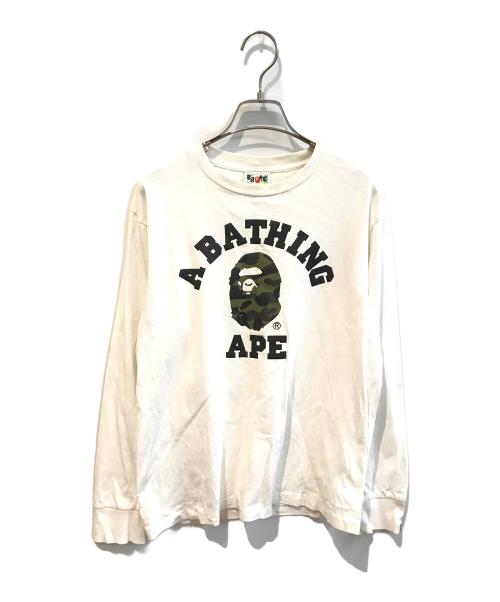 A BATHING APE（ア ベイシング エイプ）A BATHING APE (ア ベイシング エイプ) カモフラロゴカットソー　001LTF751022X ホワイト サイズ:SIZE Sの古着・服飾アイテム