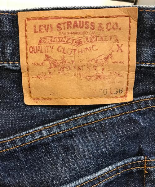 LEVI'S（リーバイス）LEVI'S (リーバイス) デニムパンツ インディゴ サイズ:W30の古着・服飾アイテム