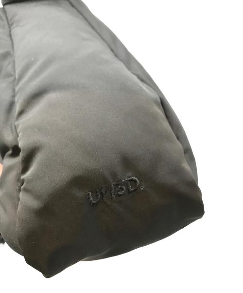 UN3D.（アンスリード）UN3D. (アンスリード) PADDED TRIANGLE MINI BAG ブラックの古着・服飾アイテム
