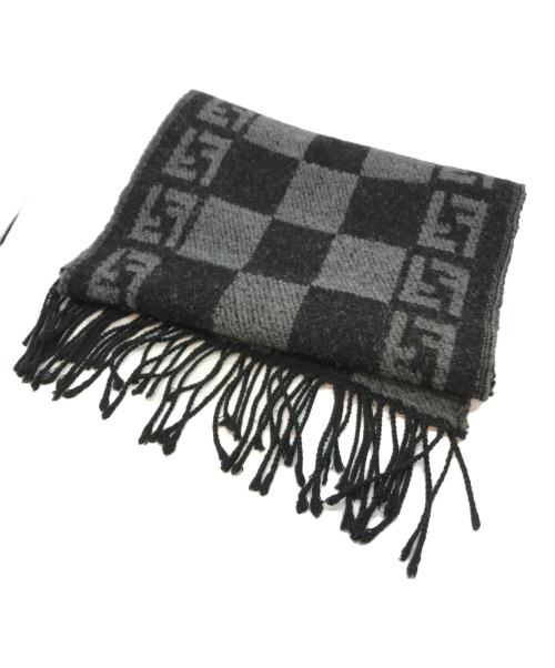 FENDI（フェンディ）FENDI (フェンディ) マフラー 毛羽立ち有 ブラックの古着・服飾アイテム