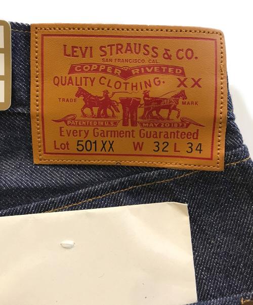 LEVI'S VINTAGE CLOTHING（リーバイス ビンテージ クロージング）LEVI'S VINTAGE CLOTHING (リーバイス ビンテージ クロージング) 復刻501XXデニムパンツ インディゴ サイズ:W32 未使用品の古着・服飾アイテム