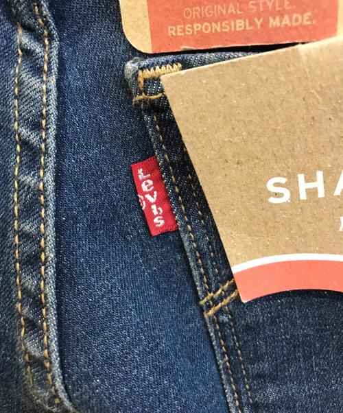 LEVI'S（リーバイス）LEVI'S (リーバイス) デニムパンツ インディゴ サイズ:Ｗ26 未使用品の古着・服飾アイテム