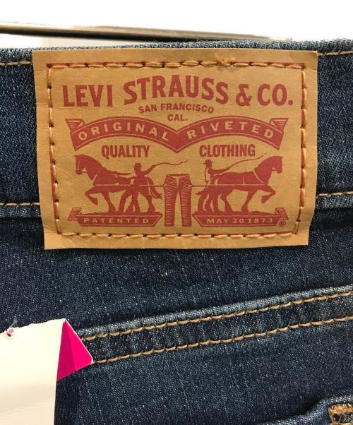 LEVI'S（リーバイス）LEVI'S (リーバイス) デニムパンツ インディゴ サイズ:Ｗ24 未使用品の古着・服飾アイテム