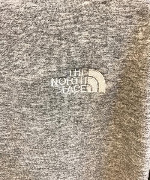 THE NORTH FACE（ザ ノース フェイス）THE NORTH FACE (ザ ノース フェイス) Square Logo Hoodie　NT62235 グレー サイズ:Ｍの古着・服飾アイテム