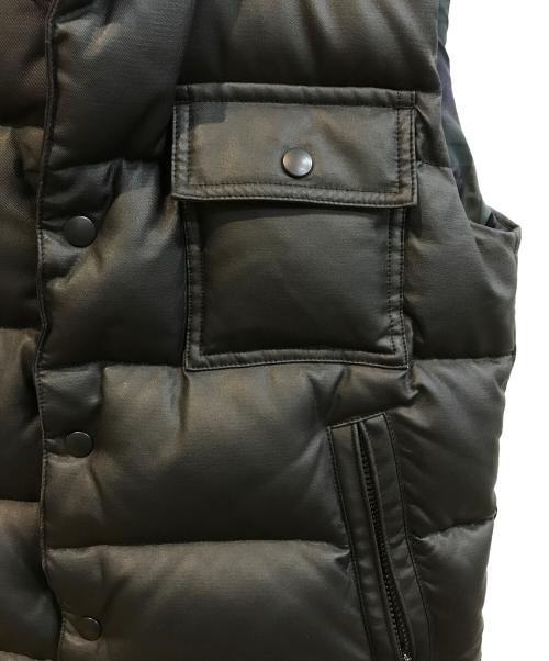 COMME des GARCONS HOMME（コムデギャルソン オム）COMME des GARCONS HOMME (コムデギャルソン オム) 特殊樹脂加工ダウンベスト　HB-J073 ブラック サイズ:SSの古着・服飾アイテム
