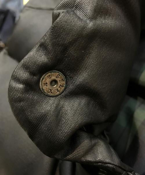 COMME des GARCONS HOMME（コムデギャルソン オム）COMME des GARCONS HOMME (コムデギャルソン オム) 特殊樹脂加工ダウンベスト　HB-J073 ブラック サイズ:SSの古着・服飾アイテム