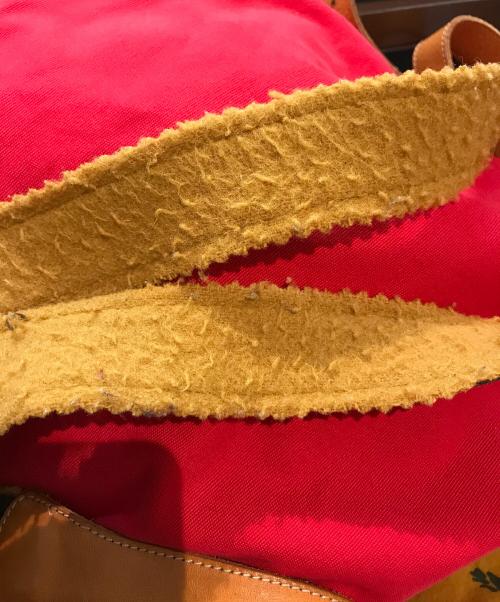 IL BISONTE（イル ビゾンテ）IL BISONTE (イル ビゾンテ) リュック レッドの古着・服飾アイテム