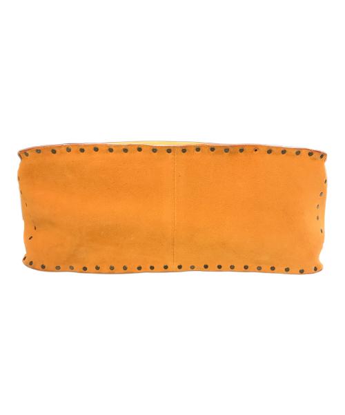 CELINE（セリーヌ）CELINE (セリーヌ) スタッズハンドバッグ ベージュの古着・服飾アイテム