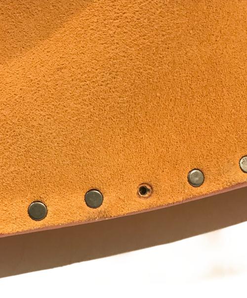 CELINE（セリーヌ）CELINE (セリーヌ) スタッズハンドバッグ ベージュの古着・服飾アイテム