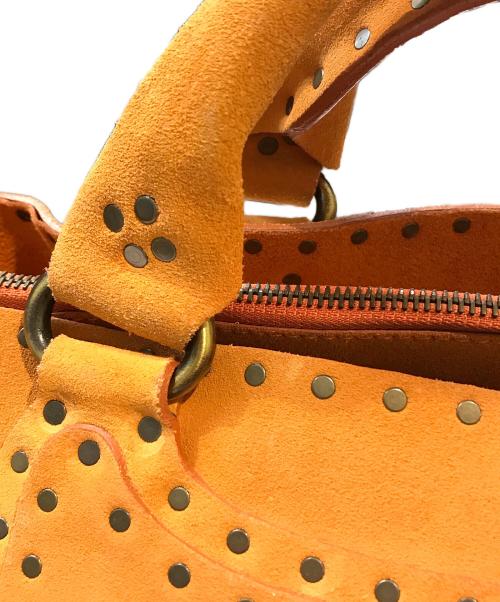 CELINE（セリーヌ）CELINE (セリーヌ) スタッズハンドバッグ ベージュの古着・服飾アイテム