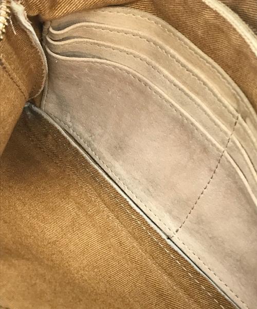 ATAO（アタオ）ATAO (アタオ) オフィスブーブーウォレットバッグ アイボリーの古着・服飾アイテム